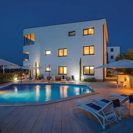 Apartment Fuer 6 Personen Ca 90 Qm In Zidarici, Kvarner Bucht Krk Vantacici