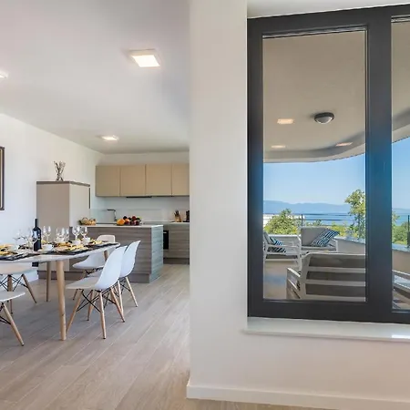 Apartment Fuer 6 Personen Ca 90 Qm In Zidarici, Kvarner Bucht Krk *